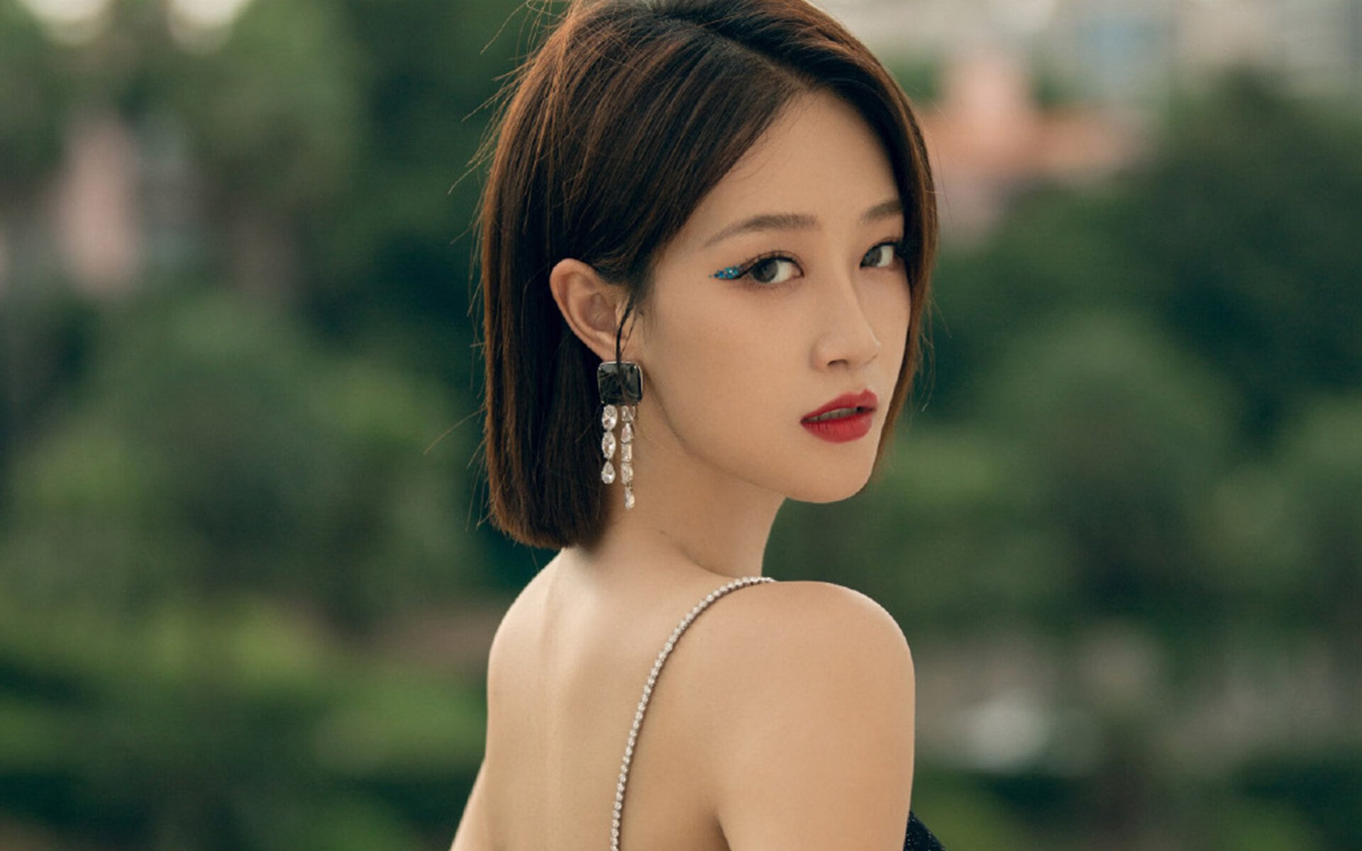 高校运动员心理调适与辅导策略，运动员心理调控